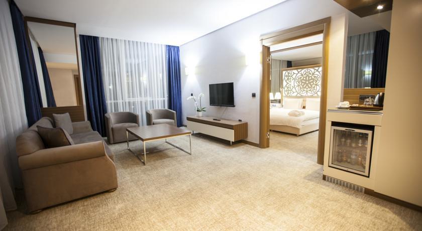 Otel Grand Mercure 5*