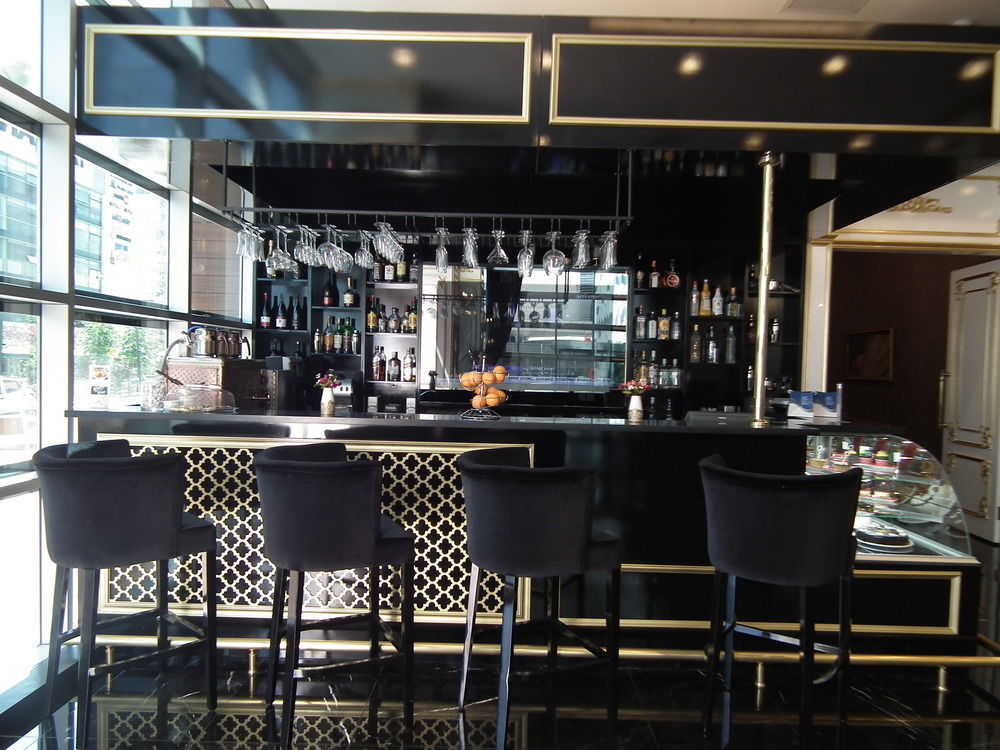Otel Grand Mercure 5*