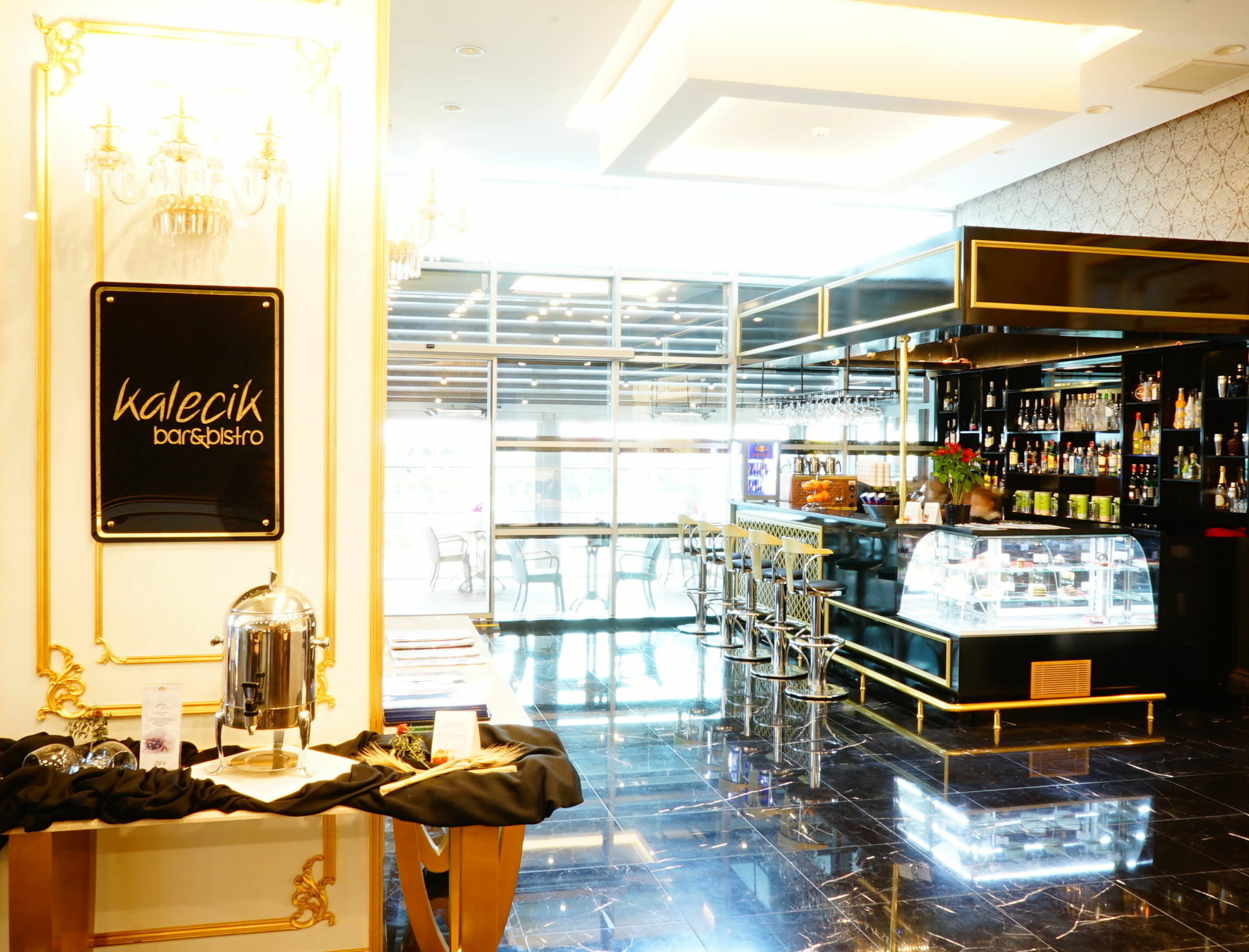 Grand Mercure